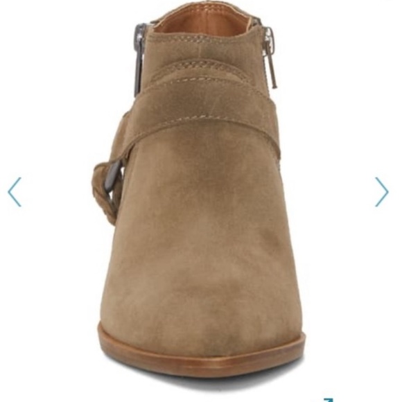 Lucky Brand Enitha Ankle Boot color  Antique Green new without box size 6 - Picture 4 of 12